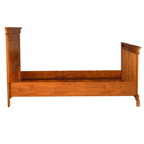 cama de madera clasico