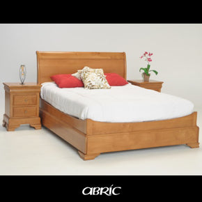 cama matrimonial de madera de cedro