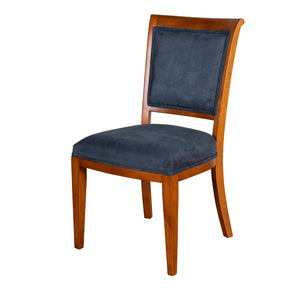 silla elegante de madera