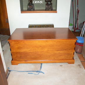 baul fino de madera 
