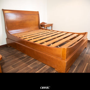 cama fina de madera
